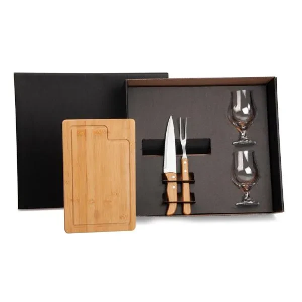 KIT CHURRASCO COM COPOS